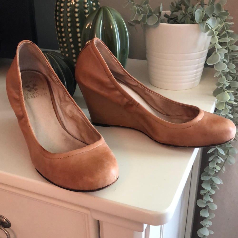 Vince Camuto wedges